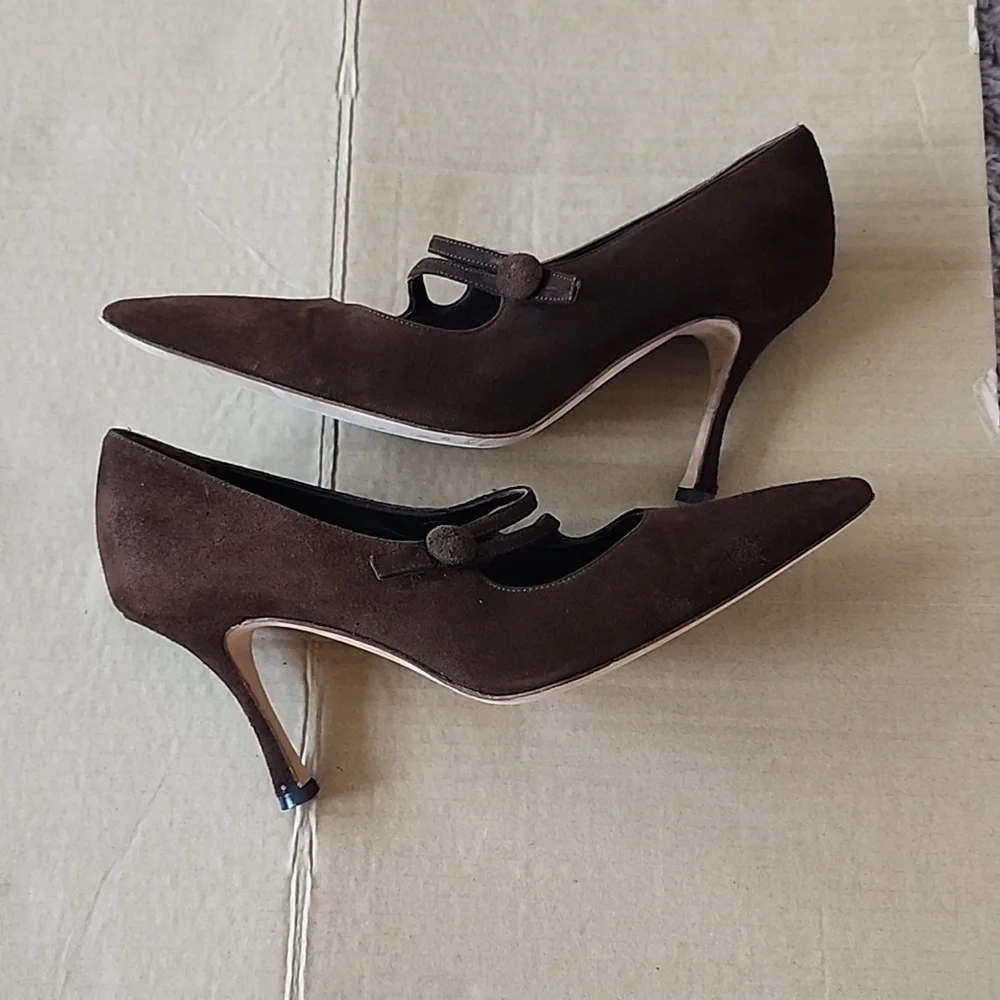 Manolo Blahnik brown suede double strap pumps-35.5 - Picture 6 of 8